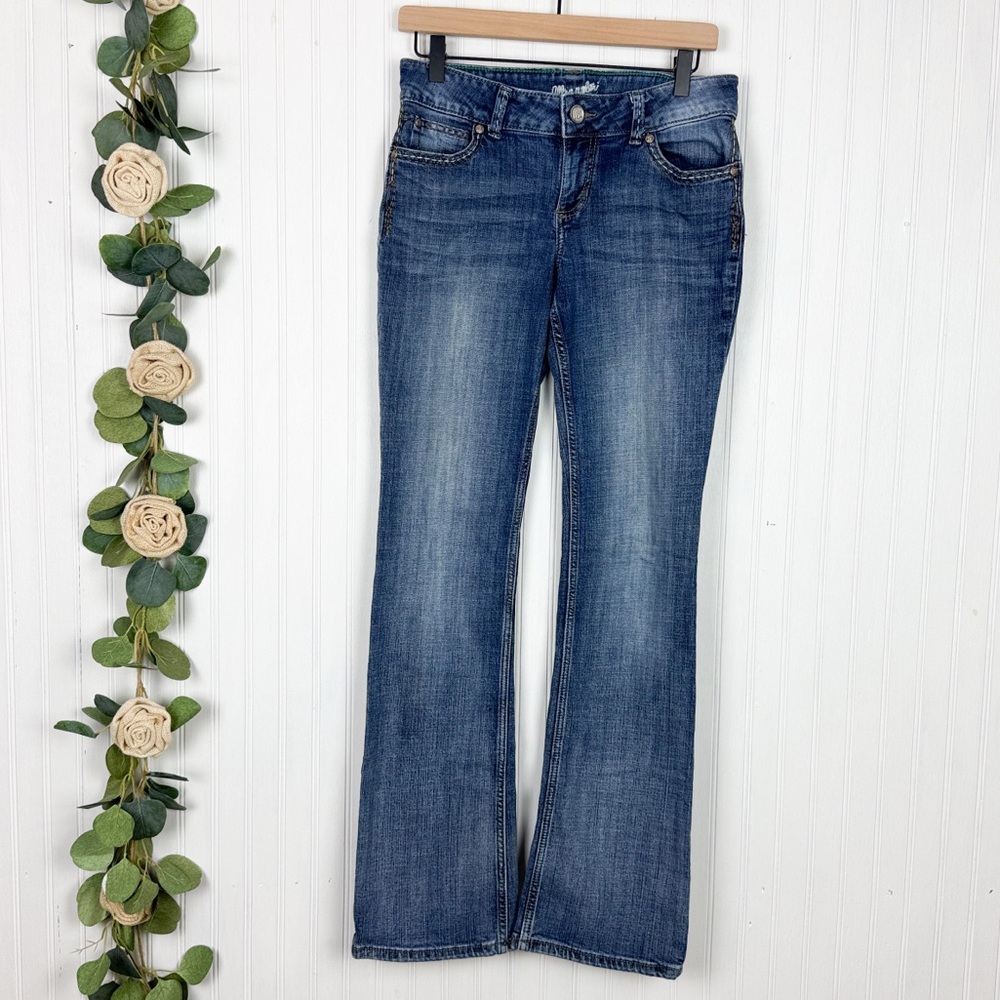 WRANGLER Boot Cut Jeans - Picture 2 of 9